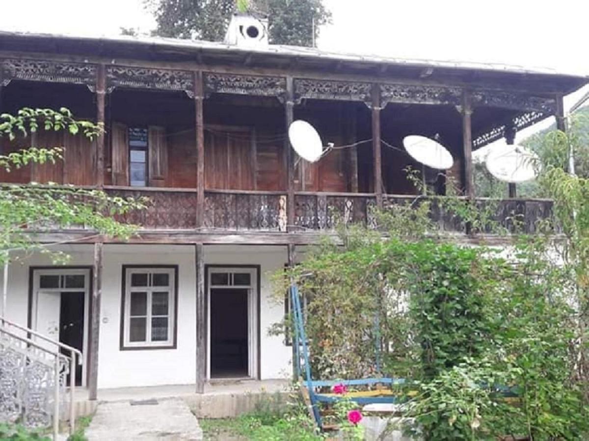 9 Plus - Orbeli Esterno foto