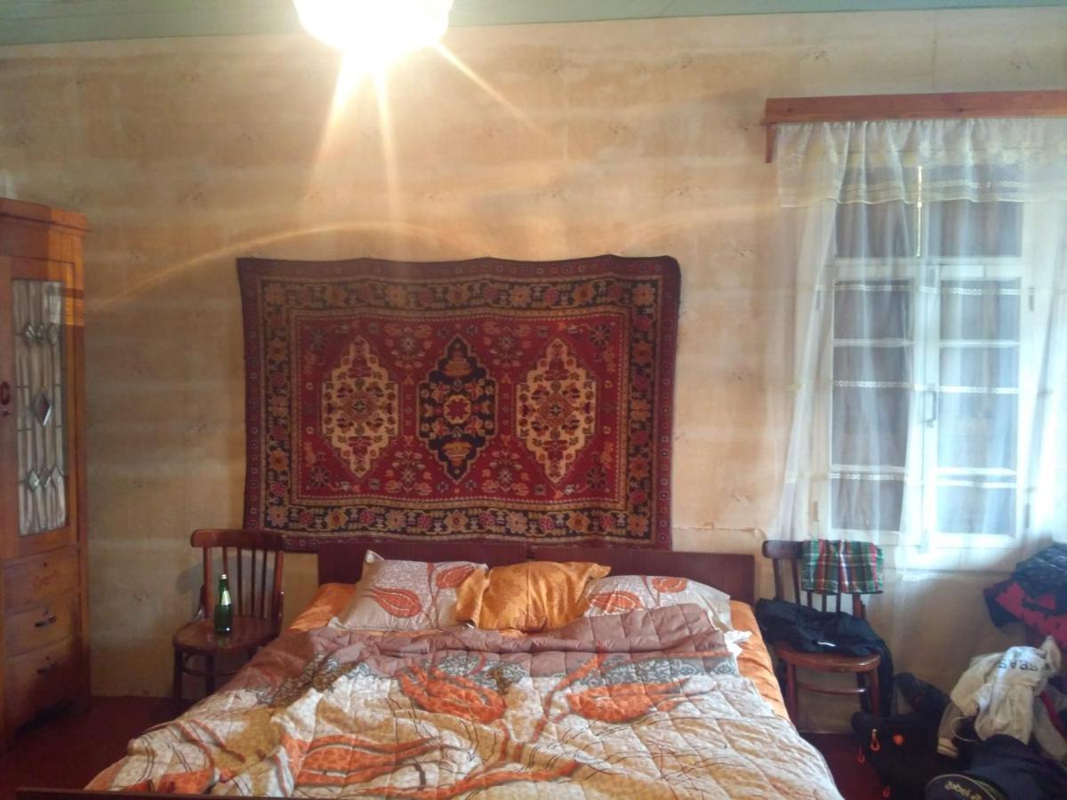 9 Plus - Orbeli Esterno foto