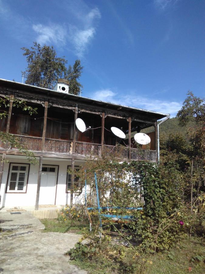 9 Plus - Orbeli Esterno foto